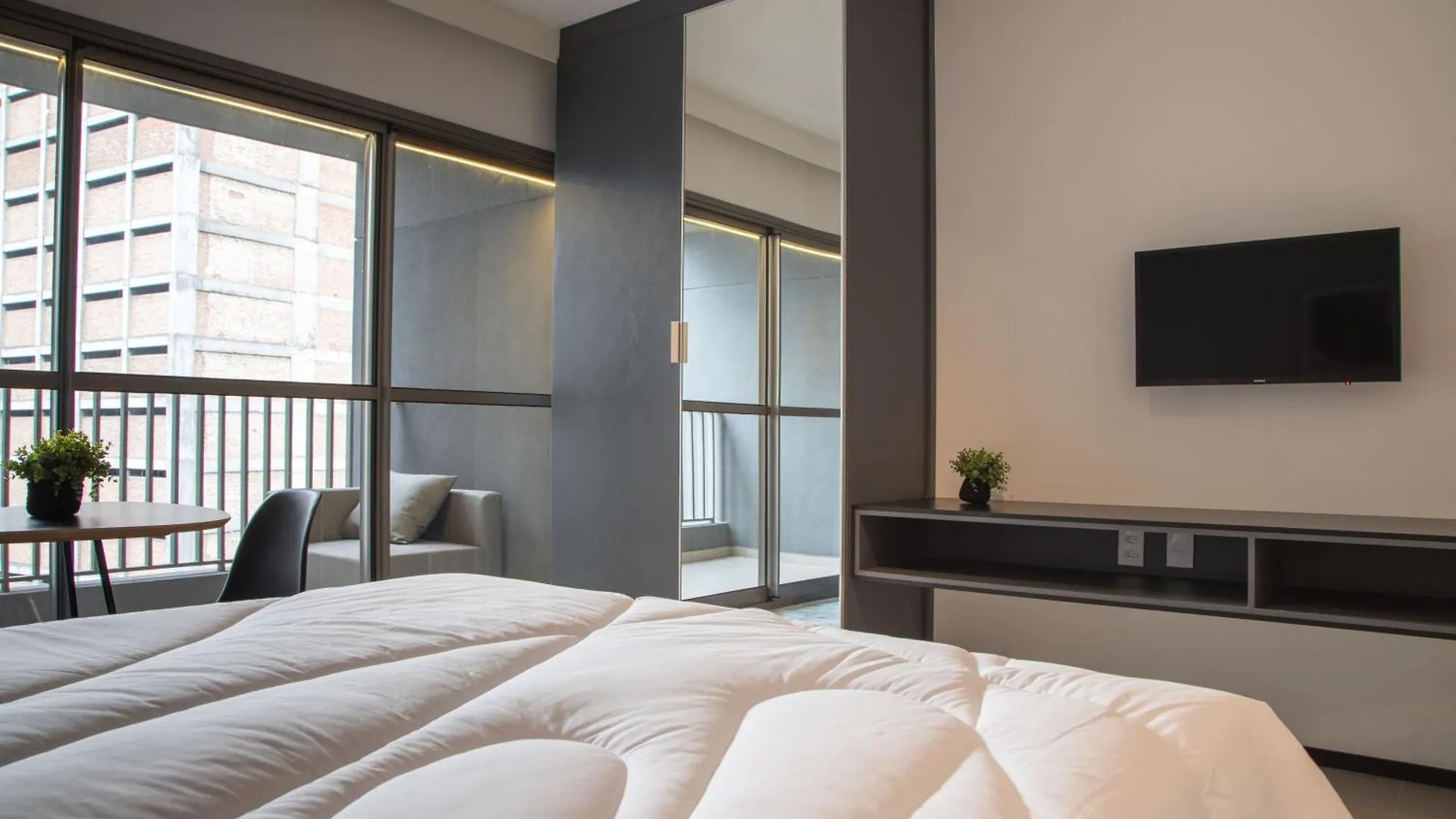 360 Suites Vn Consolacao By Housi - Apartamentos Mobiliados Sao Paulo