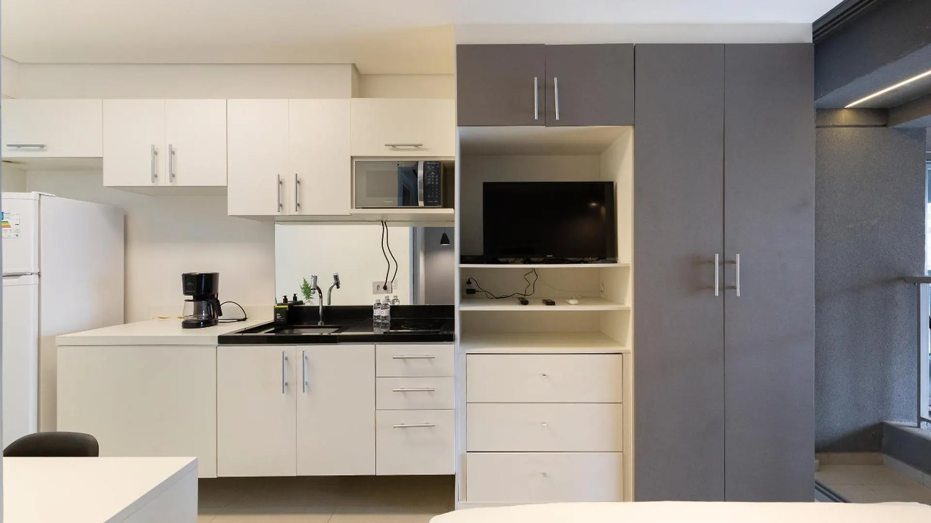 360 Suites Vn Consolacao By Housi - Apartamentos Mobiliados Sao Paulo