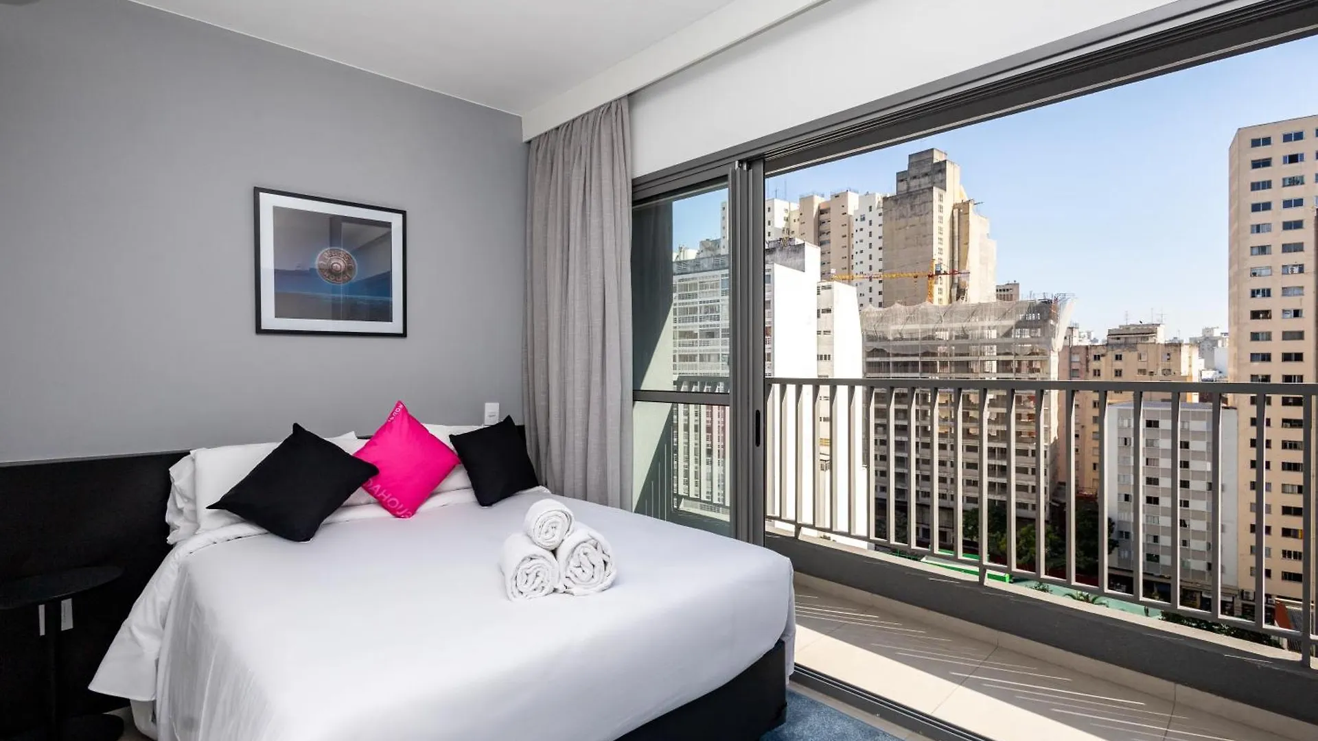 360 Suites Vn Consolacao By Housi - Apartamentos Mobiliados Σάο Πάολο Διαμέρισμα