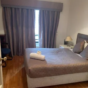 aconchegante-quarto-casal.hotels-lisbon-portugal.com/