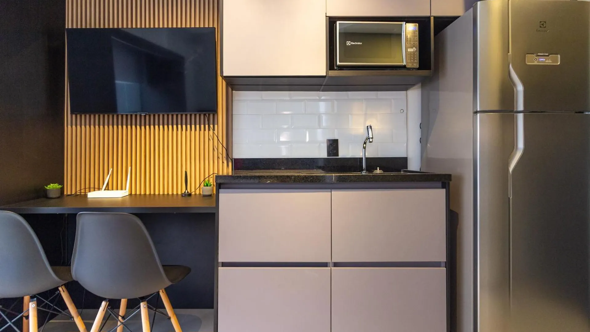 360 Suites Vn Consolacao By Housi - Apartamentos Mobiliados Sao Paulo Apartment
